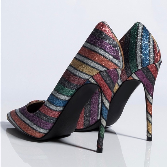 Beautiful colorful Pumps - Picture 4 of 5